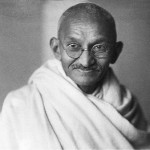 Мохандас Карамчанд (Махатма) Ганди (1869-1948) – Идеолог ненасилия.